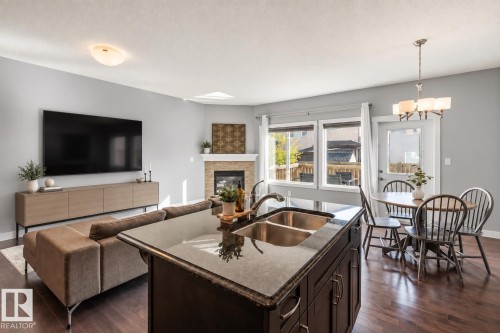 16823 55 Street Nw, Edmonton, AB 