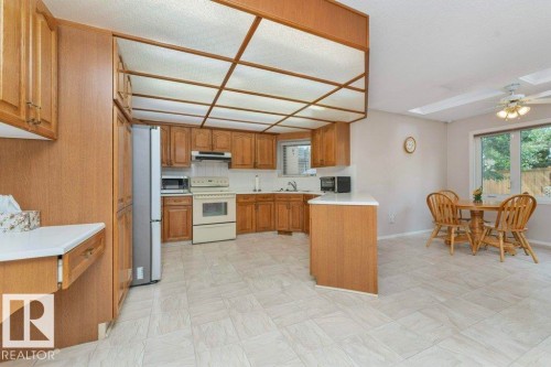 4908 43 Avenue Nw, Edmonton, AB 