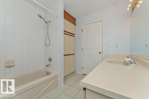 4908 43 Avenue Nw, Edmonton, AB 