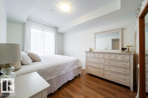 #207 9907 91 Av Nw, Edmonton, AB - Indoor Photo Showing Bedroom