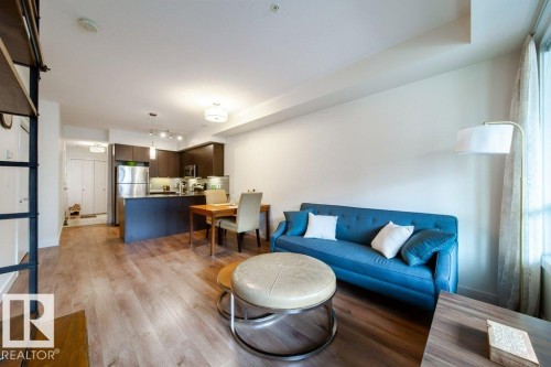 #207 9907 91 Av Nw, Edmonton, AB - Indoor Photo Showing Living Room