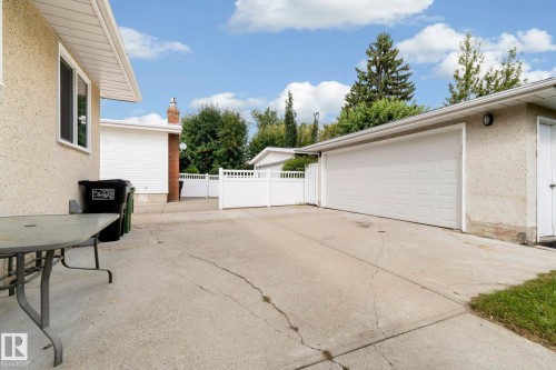 14715 62 Street Nw, Edmonton, AB 