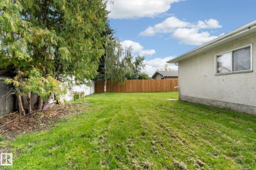 14715 62 Street Nw, Edmonton, AB 