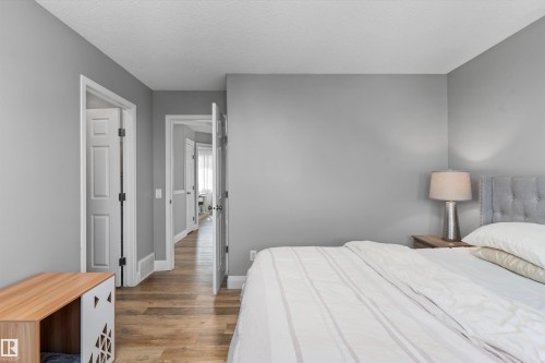 4720 156 Avenue Nw, Edmonton, AB 