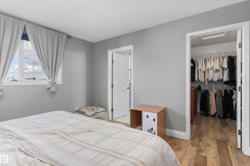 4720 156 Avenue Nw, Edmonton, AB 
