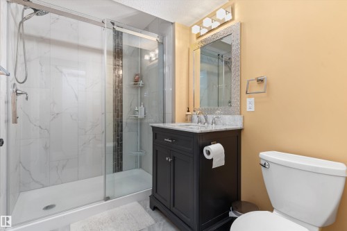 4720 156 Avenue Nw, Edmonton, AB 