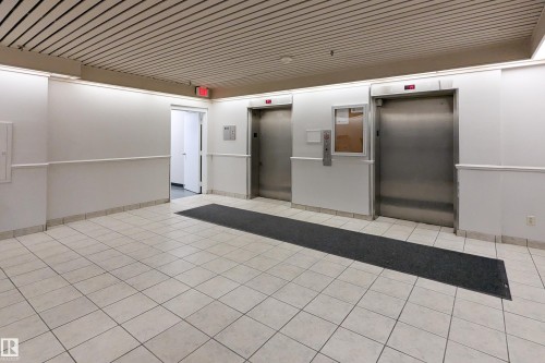 #901 10125 109 St Nw, Edmonton, AB 