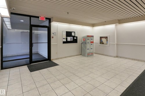 #901 10125 109 St Nw, Edmonton, AB 