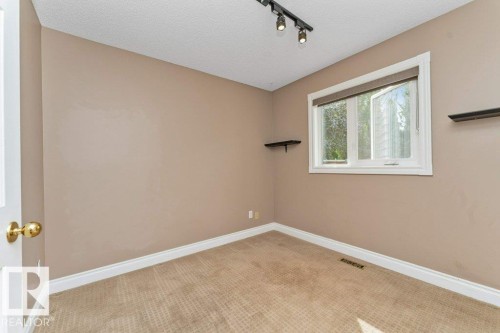 3723 30 Street Nw, Edmonton, AB 