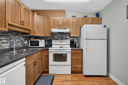 #403 15503 106 St Nw, Edmonton, AB 