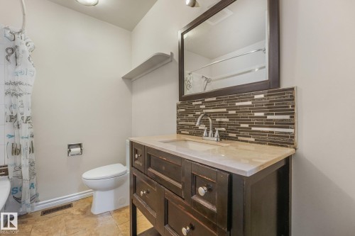 9532 138 Avenue Nw, Edmonton, AB 