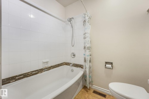 9532 138 Avenue Nw, Edmonton, AB 