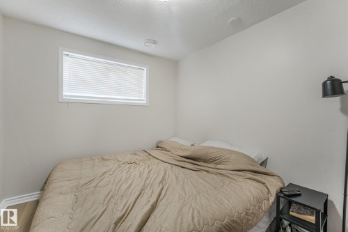 9532 138 Avenue Nw, Edmonton, AB 