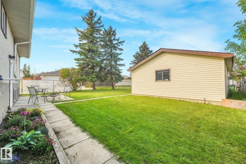 9532 138 Avenue Nw, Edmonton, AB 
