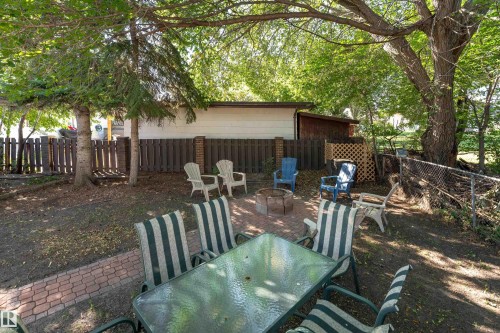 10415 39A Avenue Nw, Edmonton, AB 