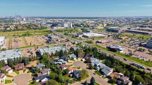 10415 39A Avenue Nw, Edmonton, AB 