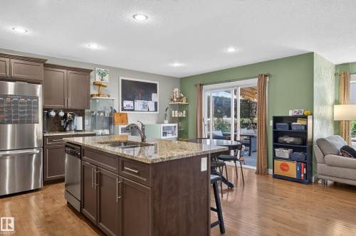 3763 Alexander Crescent Sw, Edmonton, AB 