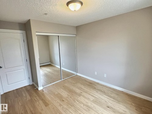 #103 5350 199 St Nw, Edmonton, AB - Indoor Photo Showing Other Room
