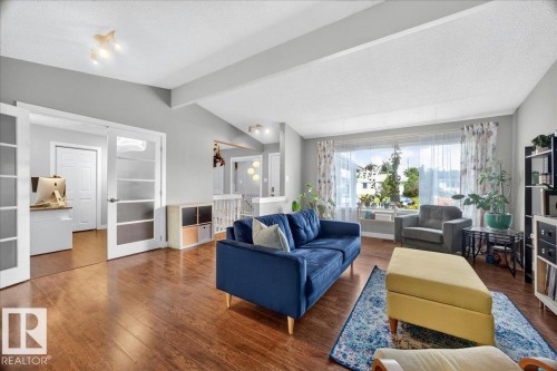 5211 94A Avenue Nw, Edmonton, AB 