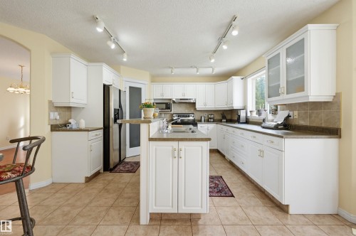 1222 Haliburton Close Nw, Edmonton, AB 