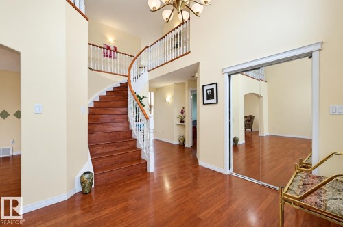 1222 Haliburton Close Nw, Edmonton, AB 