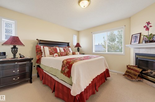 1222 Haliburton Close Nw, Edmonton, AB 