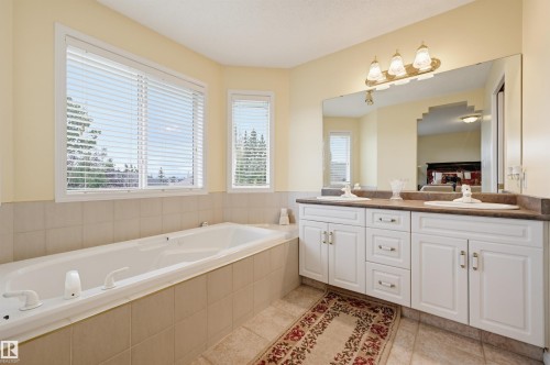 1222 Haliburton Close Nw, Edmonton, AB 