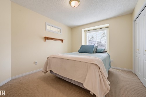 1222 Haliburton Close Nw, Edmonton, AB 