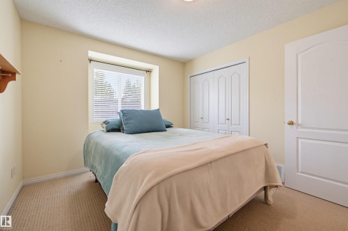 1222 Haliburton Close Nw, Edmonton, AB 