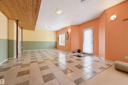 1222 Haliburton Close Nw, Edmonton, AB 