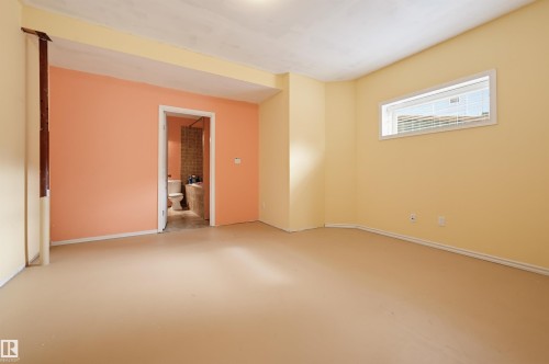 1222 Haliburton Close Nw, Edmonton, AB 