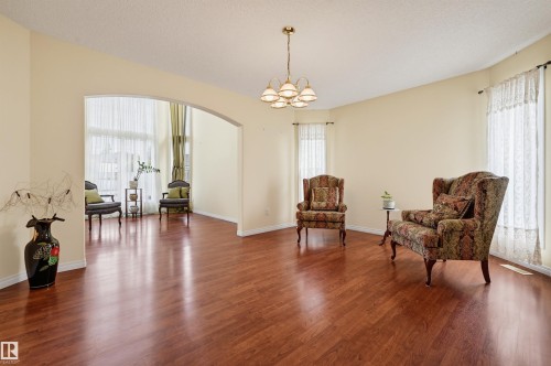 1222 Haliburton Close Nw, Edmonton, AB 