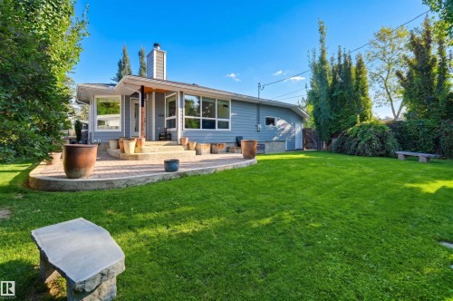 9728 141 Street Nw, Edmonton, AB 