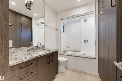 9728 141 Street Nw, Edmonton, AB 