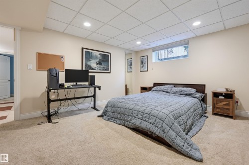 9728 141 Street Nw, Edmonton, AB 