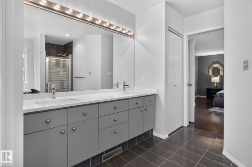 168 Weaver Drive Nw, Edmonton, AB 