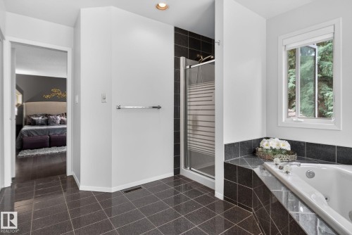 168 Weaver Drive Nw, Edmonton, AB 