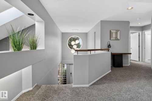 168 Weaver Drive Nw, Edmonton, AB 