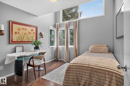 168 Weaver Drive Nw, Edmonton, AB 