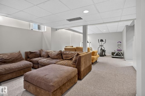 168 Weaver Drive Nw, Edmonton, AB 