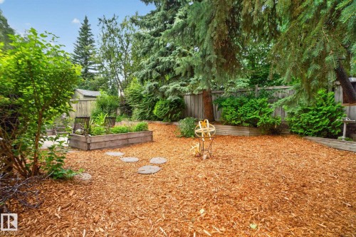 168 Weaver Drive Nw, Edmonton, AB 