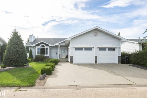 5706 43 street   Barrhead, AB T7N 1K4