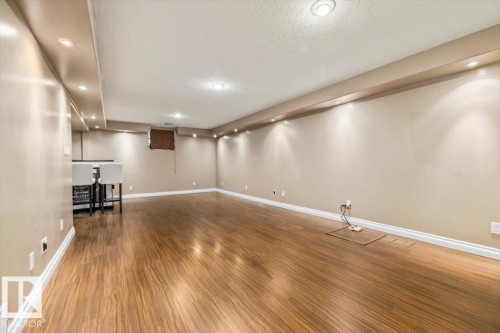 10994 165 Street Nw, Edmonton, AB 