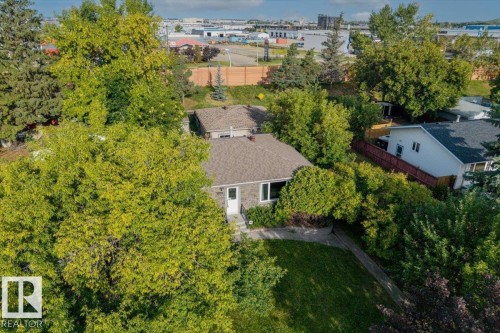 10994 165 Street Nw, Edmonton, AB 