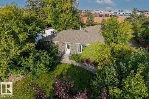 10994 165 Street Nw, Edmonton, AB 