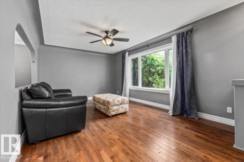 10994 165 Street Nw, Edmonton, AB 