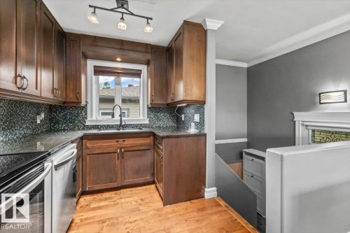 10994 165 Street Nw, Edmonton, AB 