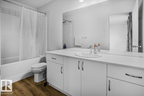 12 Elliot Wynd, Fort Saskatchewan, AB - Indoor Photo Showing Bathroom