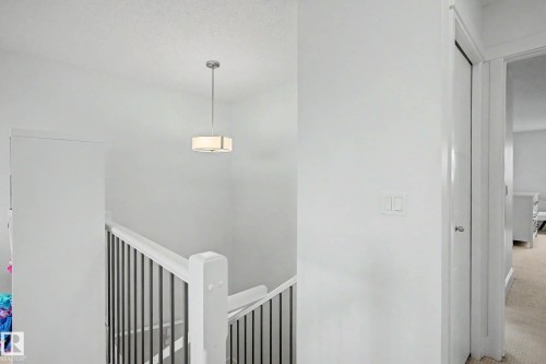 12120 177 Avenue Nw, Edmonton, AB - Indoor Photo Showing Other Room