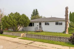 13207 77 Street NW Edmonton, AB T5C 1C8